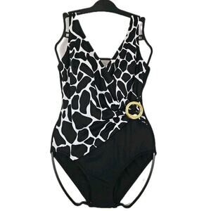 Great Lengths ~Woman Size 10~ Black/White Colorblock Swim 1 PC Swimsuit.